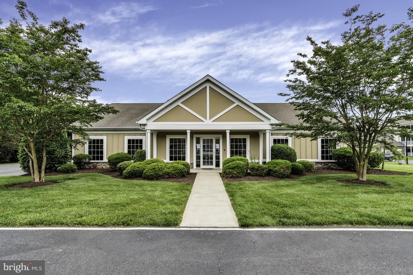 Building Photo - 4803I Summer Brook Way
