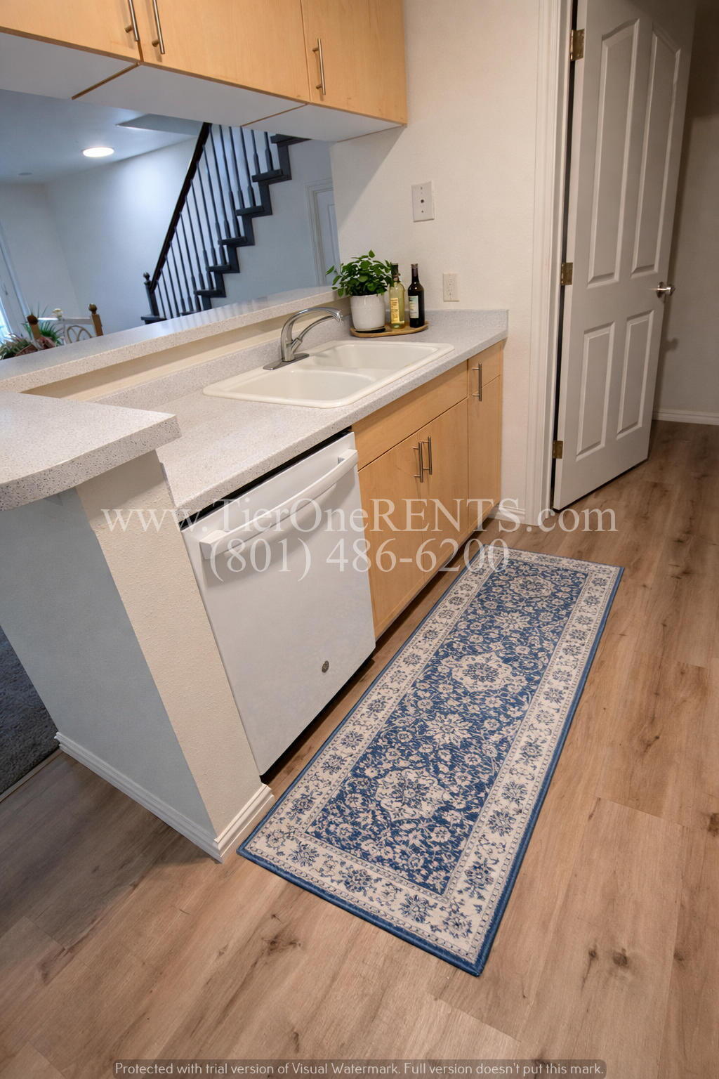 Building Photo - No deposit option for qualified renters