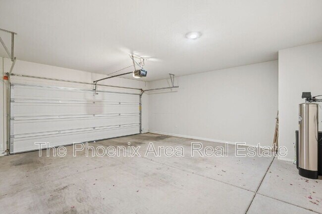 Building Photo - 7815 West Riverside Avenue