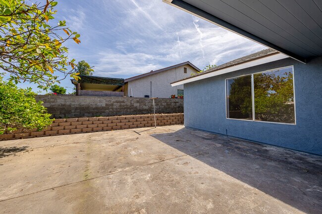 Building Photo - 3482 Alonquin Way