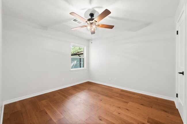 Building Photo - 2535 Southwick St