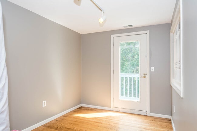 Building Photo - 8 Patriot Way