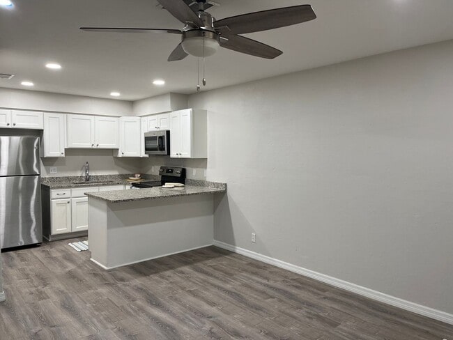 Interior Photo - Rosemere Flats