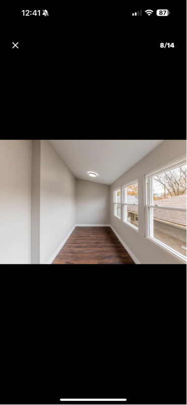 Building Photo - 1665 E Bourbonnais St