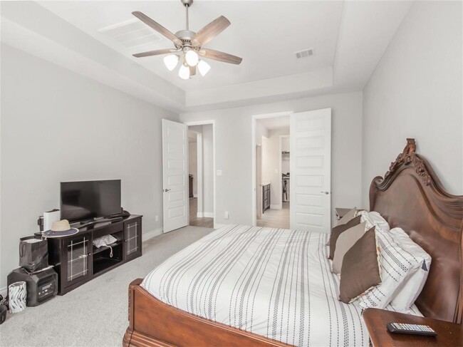 Building Photo - 4108 Emerson Cove Dr