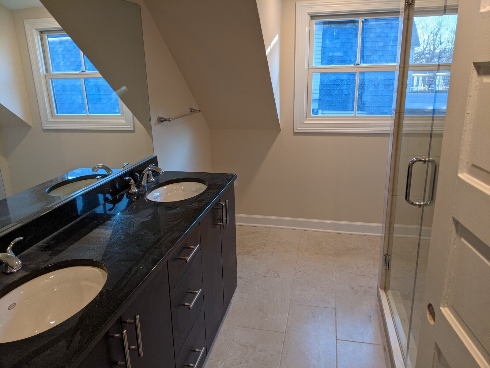 Building Photo - 1025 Sherman Ave