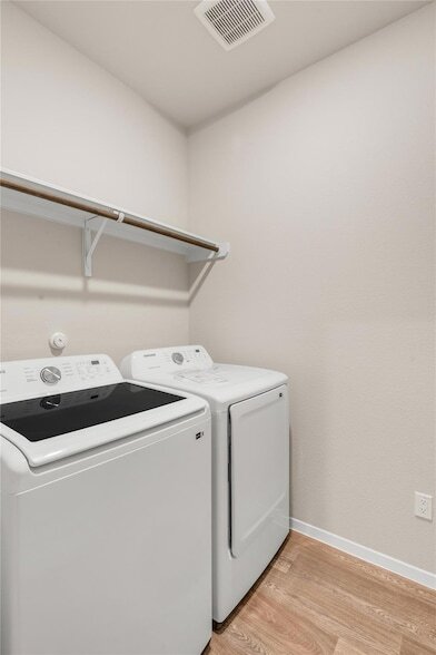 Building Photo - 2615 Towy Rd