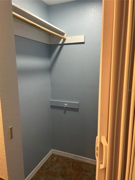 Building Photo - 10842 61st Ave