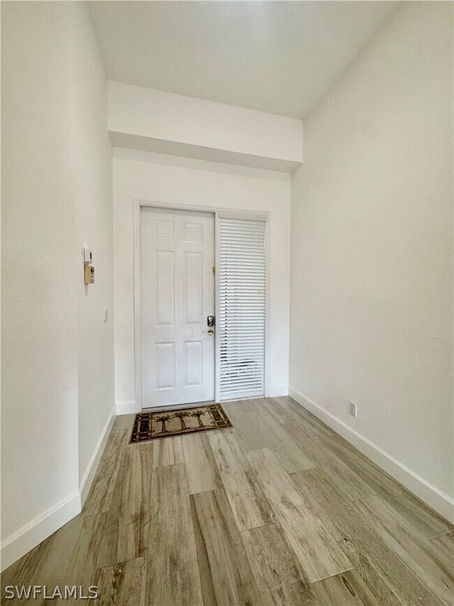 Building Photo - 400 Harvard Ct