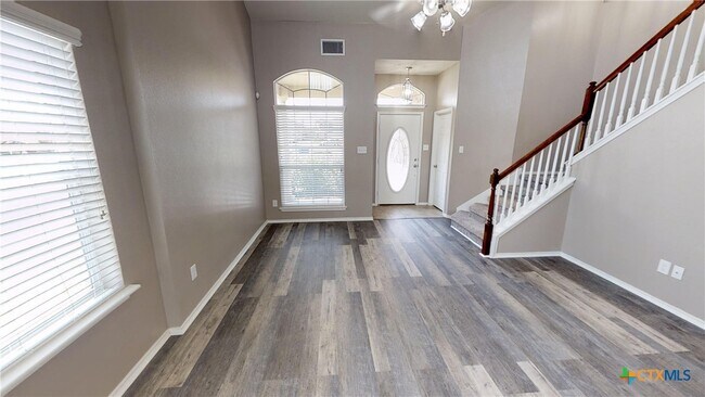 Building Photo - 5014 Sorcerer Ct