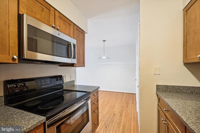 Building Photo - 10703 Hampton Mill Terrace