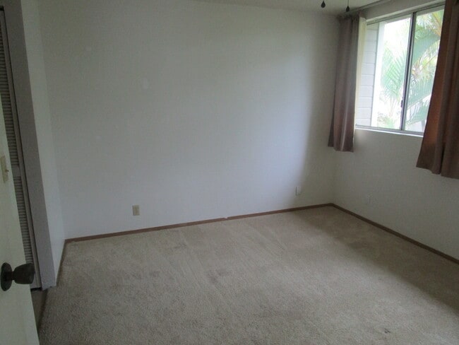 Building Photo - Mililani Terrace 1 Bed