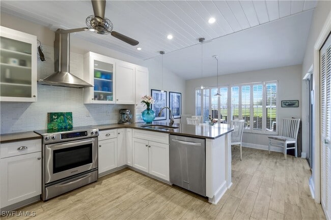 Building Photo - 11831 Quail Village Way