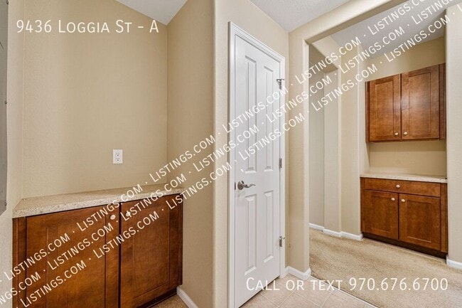 Building Photo - 9436 Loggia St