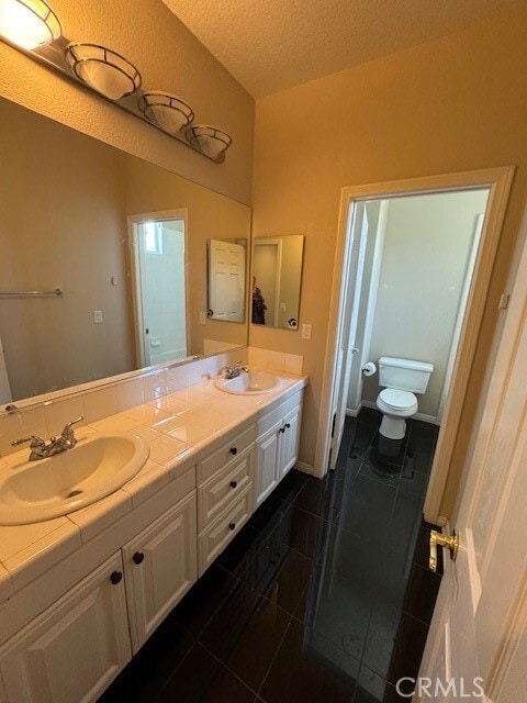 Building Photo - 16034 Skyridge Dr