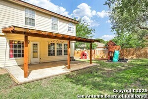 Building Photo - 1007 Cat Mesa