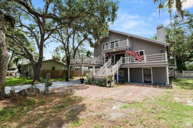 Building Photo - 9934 Peninsular Dr