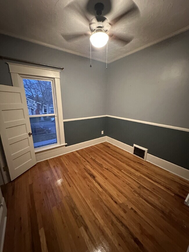 Building Photo - "Charming 3-Bed Oasis with Granite Touches & Cozy Fireplace in Nampa!"