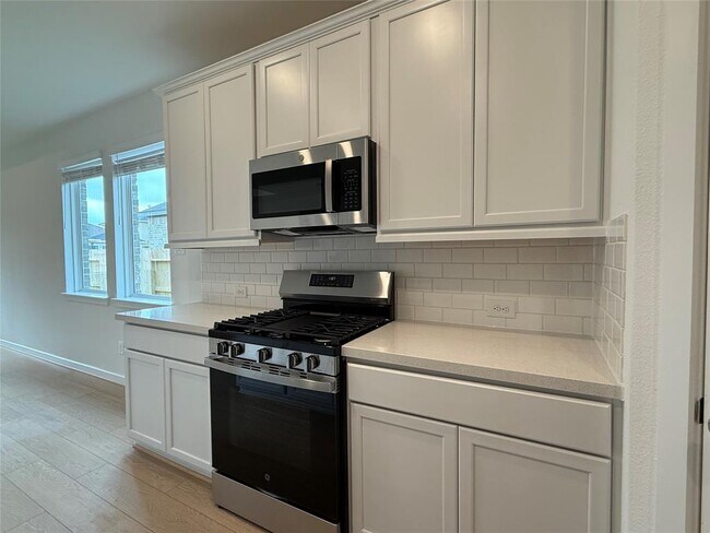 Building Photo - 9738 Rialto Hts Dr