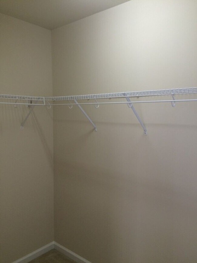 Building Photo - Prelease for January 2026!