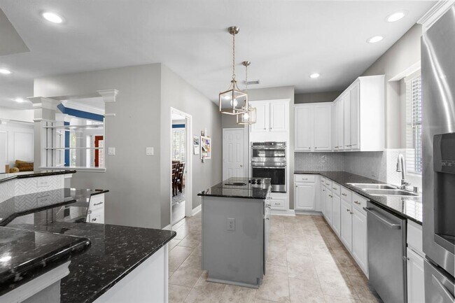 Building Photo - 13614 Cardinal Cove Ct