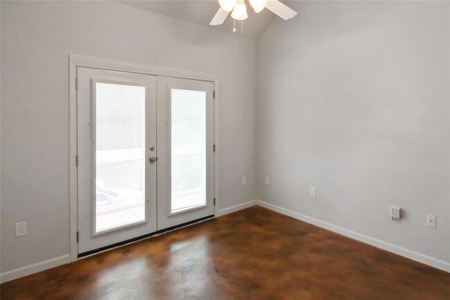 Building Photo - 2512 Geronimo Trail