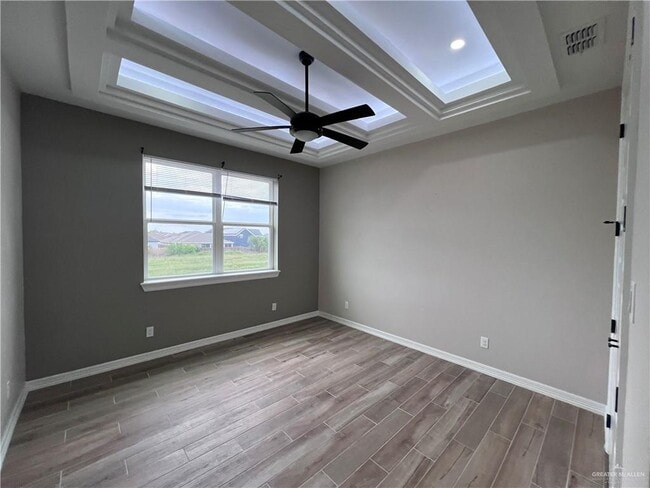 Building Photo - 36 N Crown Point