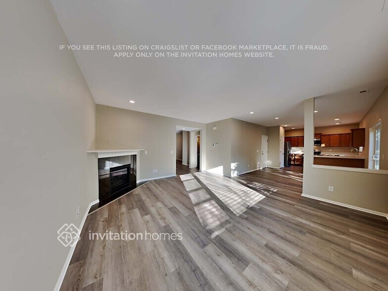 Building Photo - 12905 81 Ave Ct E