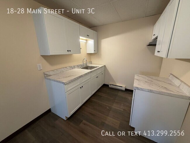 Building Photo - 18-28 Main Street-Unit 3C
