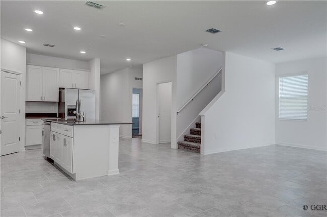 Building Photo - 2207 Sweet Honey Ln
