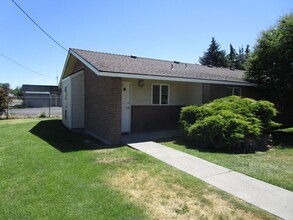 Building Photo - 0552
