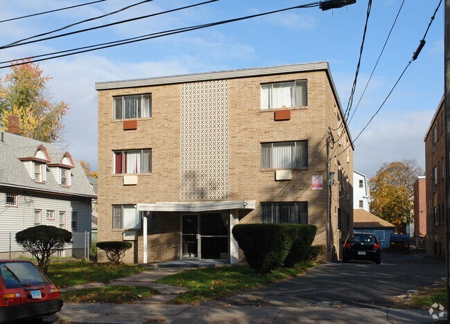 Building Photo - 154 S Whitney St