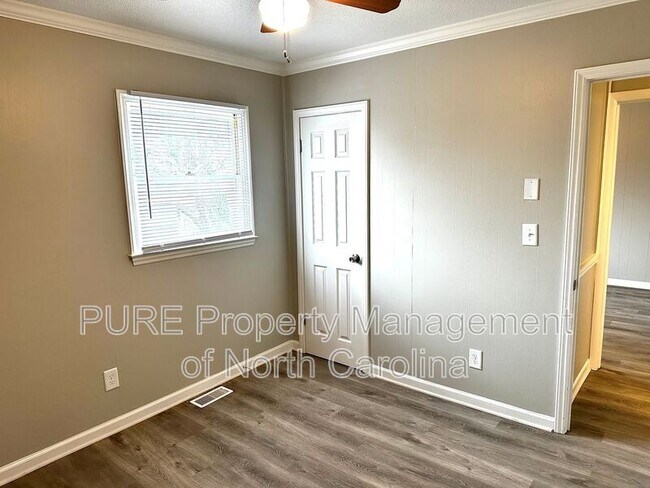 Building Photo - 1414 White St