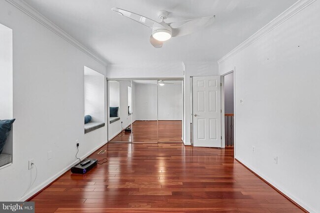 Building Photo - 519 Brummel Ct NW