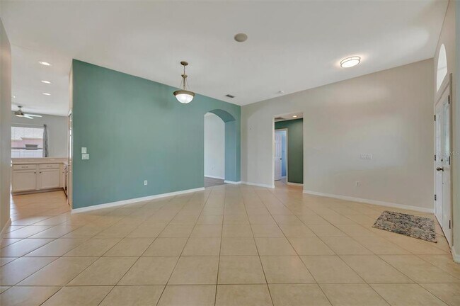 Building Photo - 4802 Bookelia Cir