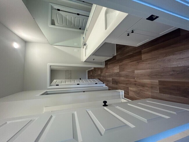 Building Photo - 177 Indigo Pl