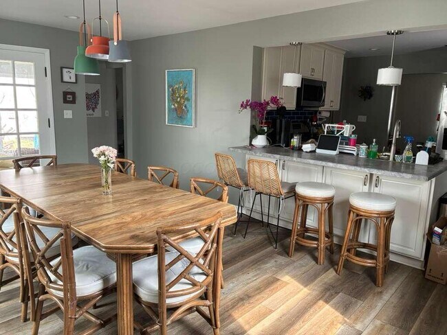 Building Photo - 65 S Gould Rd