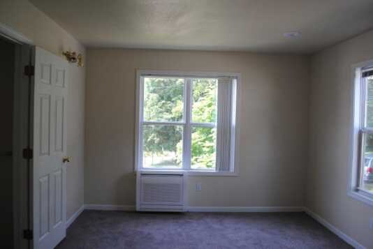 Building Photo - 525 Sprague Ave