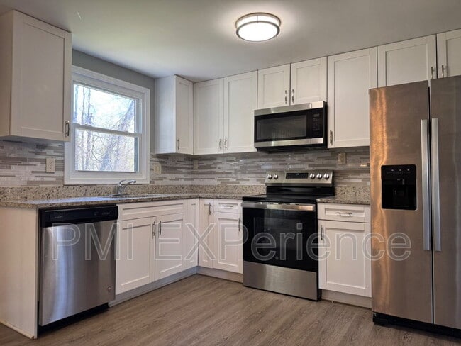 Building Photo - 12808 Applecross Dr