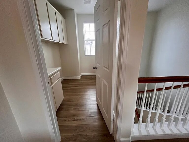 Building Photo - 525 Avenida Ortega