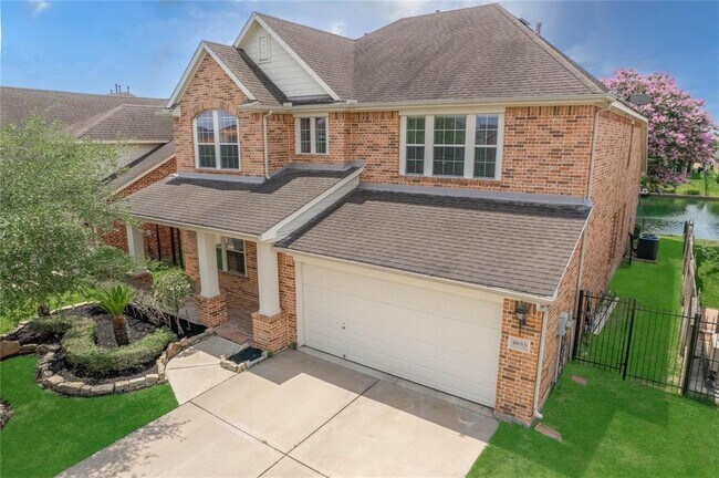 Building Photo - 18015 Darling Point Ct