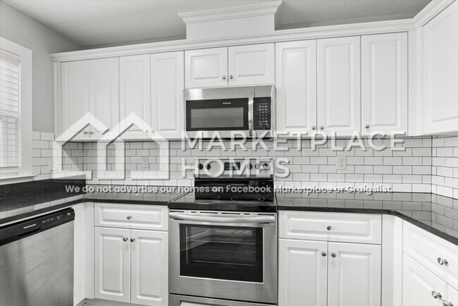 Building Photo - 128 Downsbury Rd