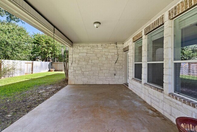 Building Photo - 2617 Salorn Way