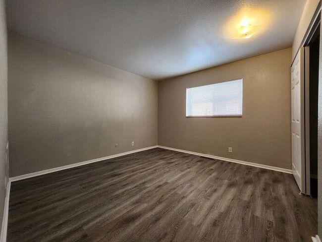 Building Photo - Charming 2-Bedroom Duplex | Limited-Time Offer: Save 50% on Next Month’s Rent!