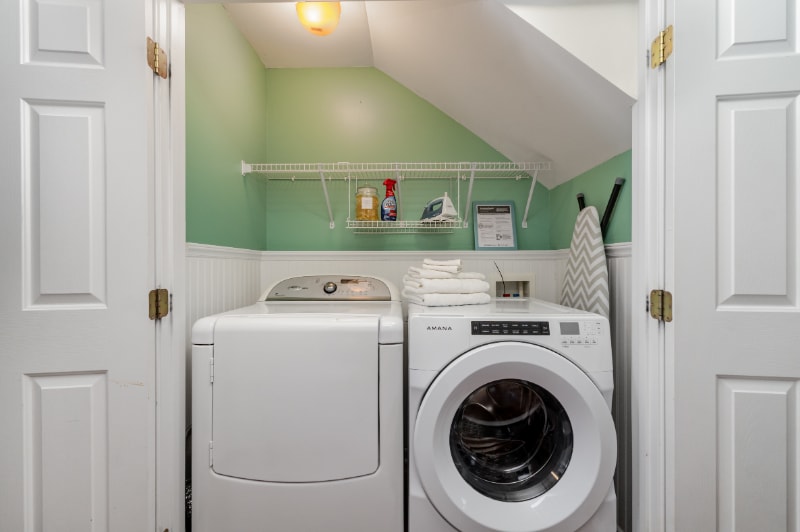 Building Photo - 4919 Sunburst Ln