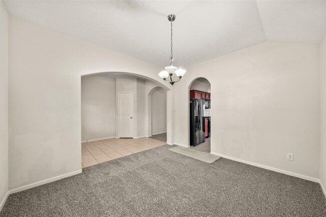 Building Photo - 16627 Sperry Gardens Dr