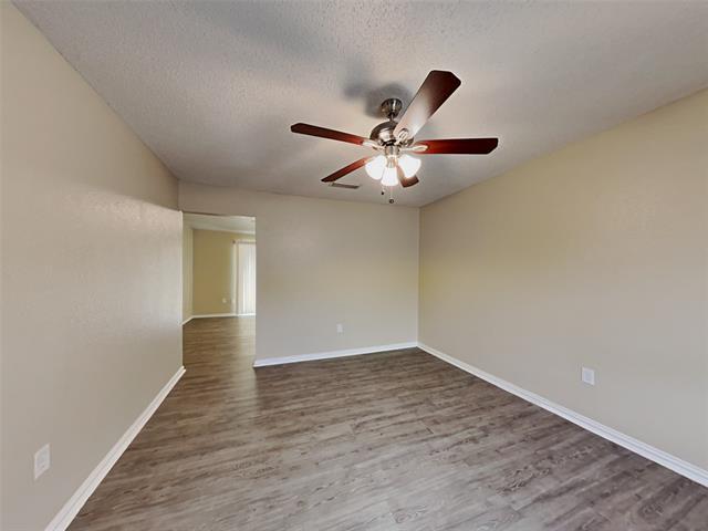 Building Photo - 1308 E Timberview Ln