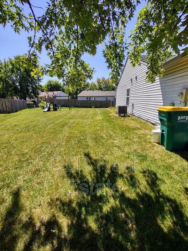 Building Photo - 1121 Branigin Creek Ct