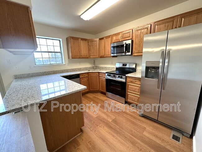 Building Photo - 9 Old Forge Garth Rd