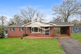 Building Photo - 115 S 1659